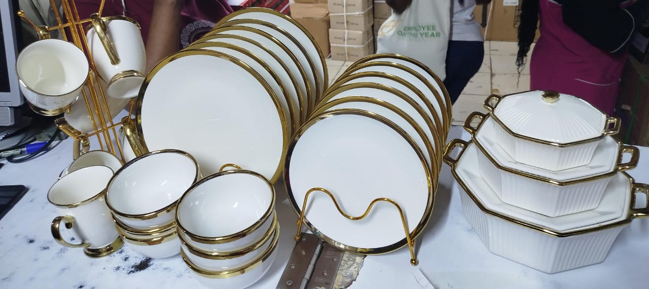 27 pcs dinner set