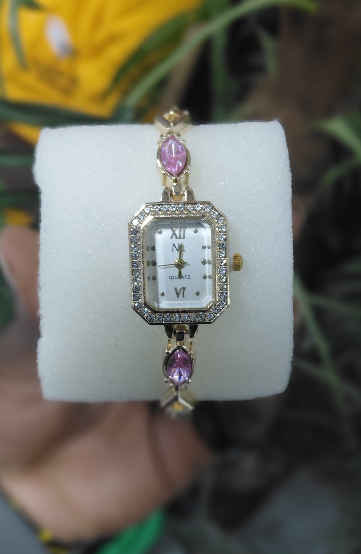 Chain watches for ladies