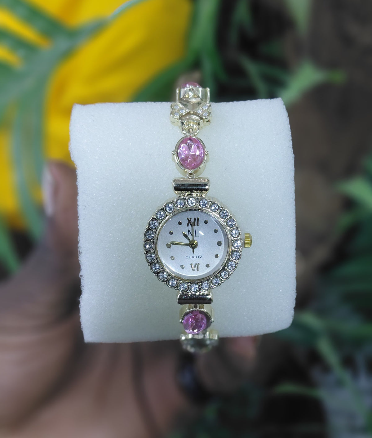Chain watches for ladies