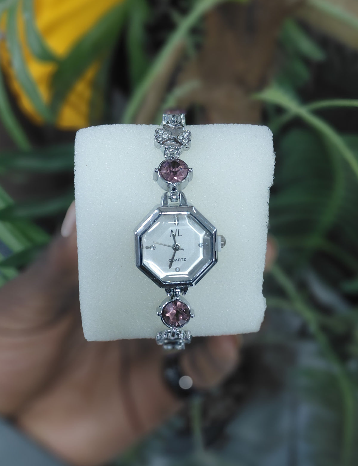 Chain watches for ladies